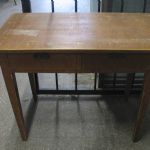 476 5043 WRITING DESK